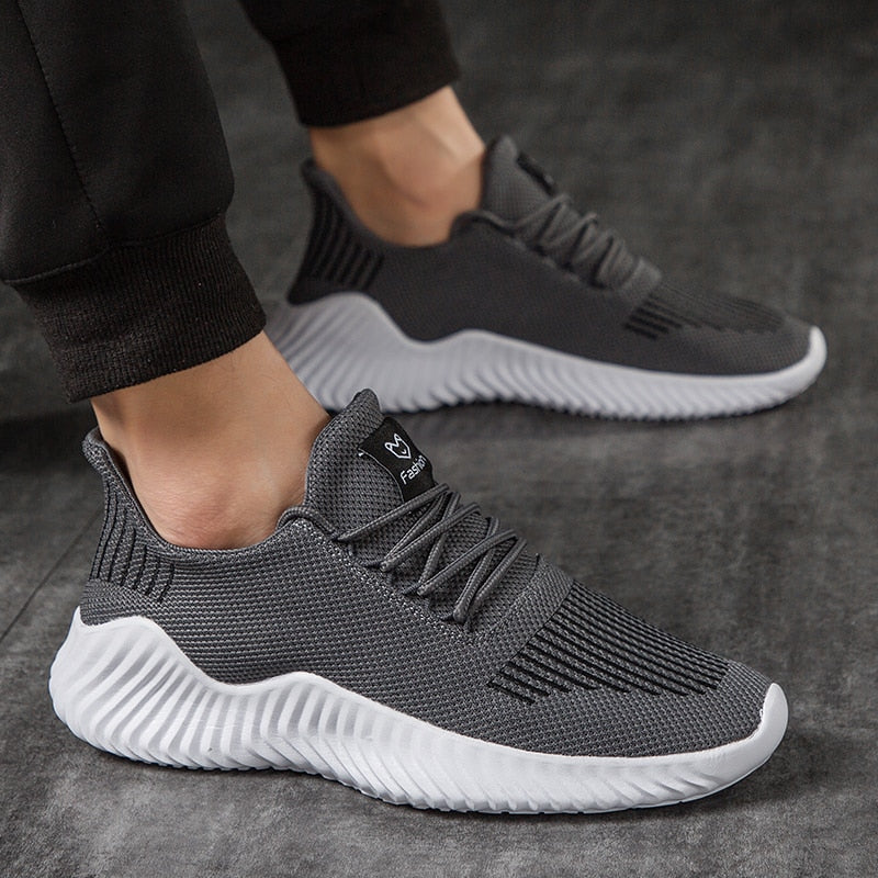 Sneakers Homme – Blanches, Légères et Respirantes, Grande Taille disponible