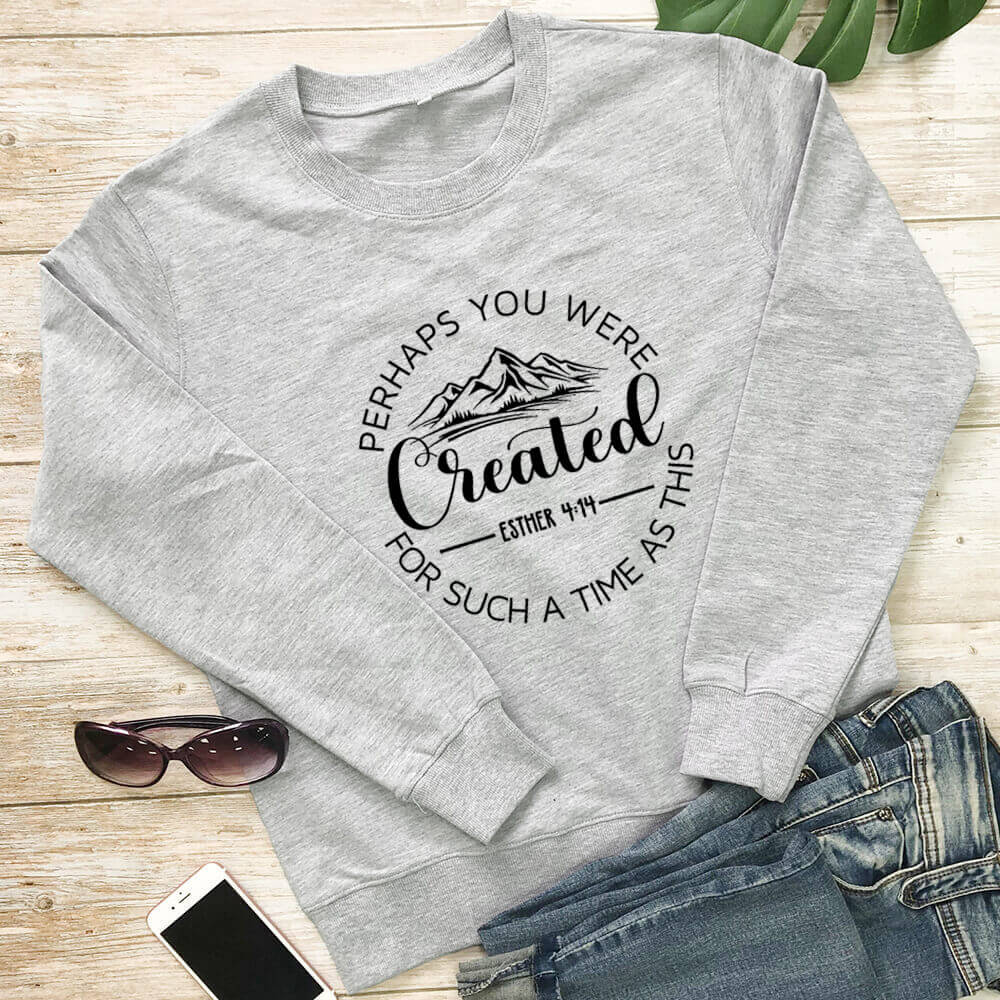 Sweat femme ample imprimé « Maybe You Were Created »
