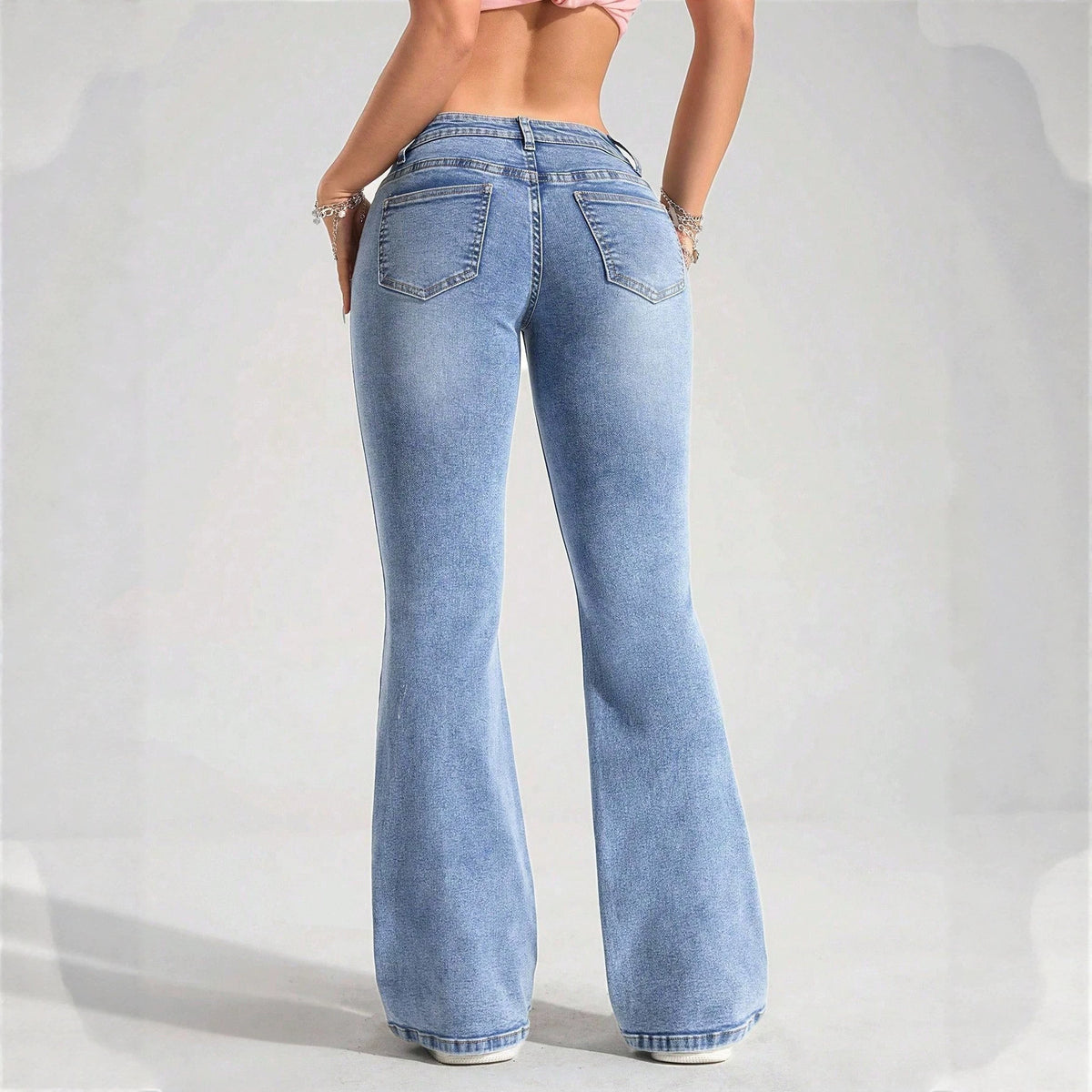 Jean femme bleu évasé taille basse