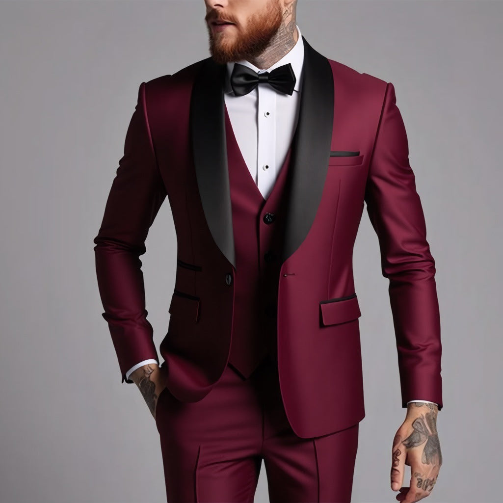Costume homme trois pièces coupe ajustée à col châle contrastant