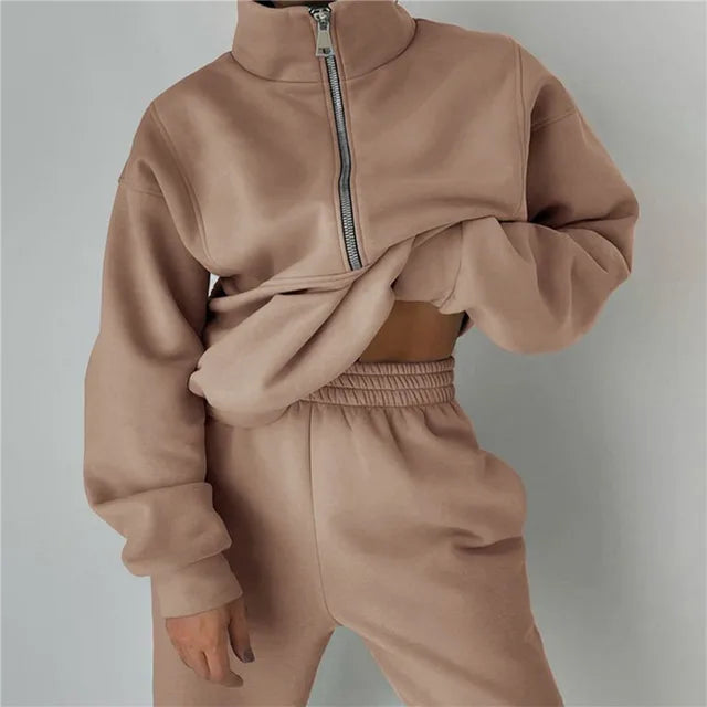 Ensemble survêtement femme – Haut zippé et pantalon
