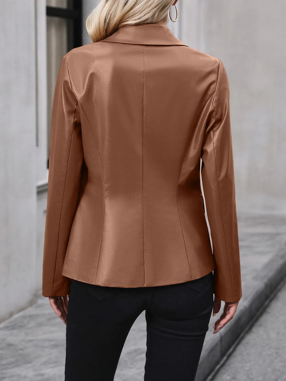 Damen-Blazer mit Reverskragen und Knopf – Kunstlederjacke im schicken Stil