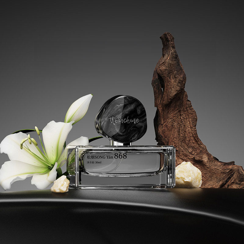 Parfum 30 ml – Senteurs boisées ou florales