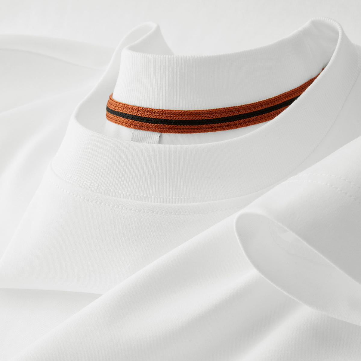 T-Shirt Col Rond Manches Courtes Homme – Uni, Coupe Ajustée
