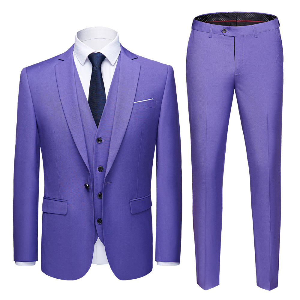 Costume homme trois pièces à coupe ajustée