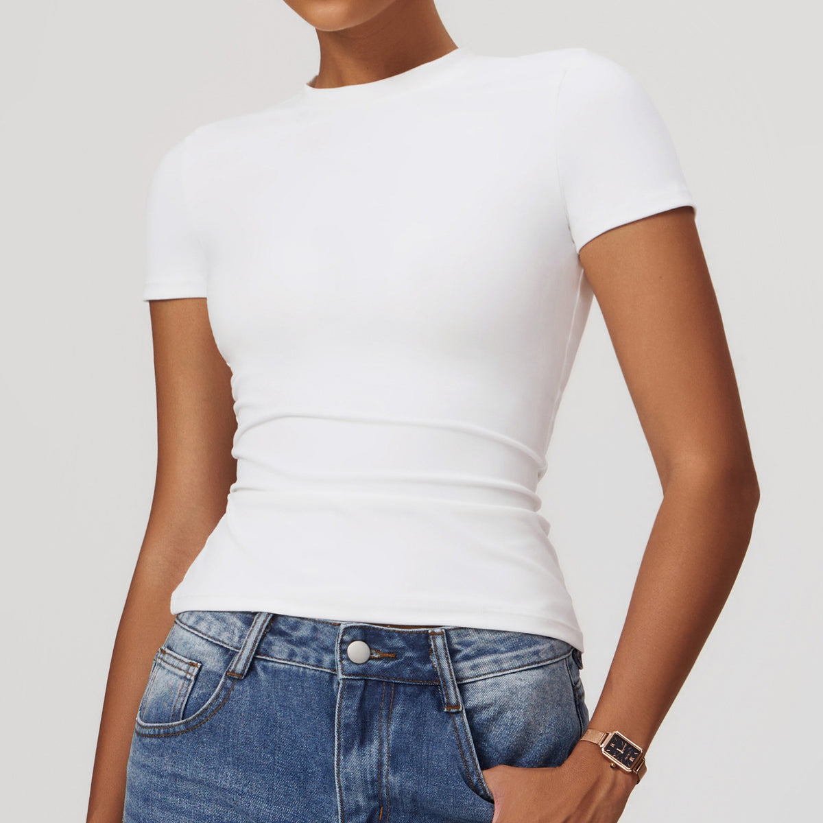 T-shirt de sport femme ajusté à manches courtes