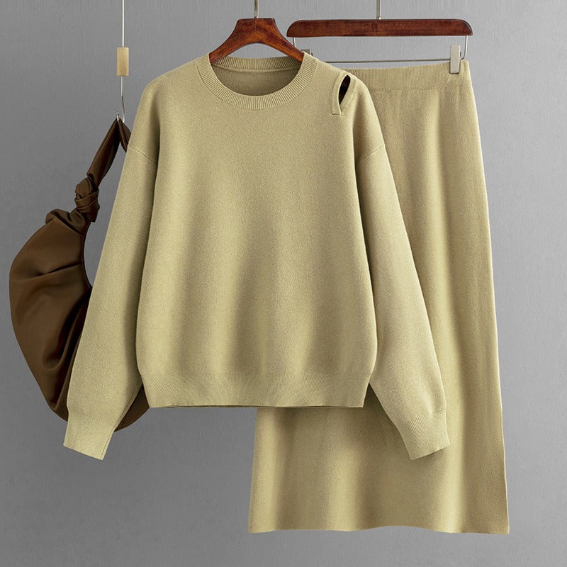 Ensemble femme en maille – Pull et jupe midi fendue