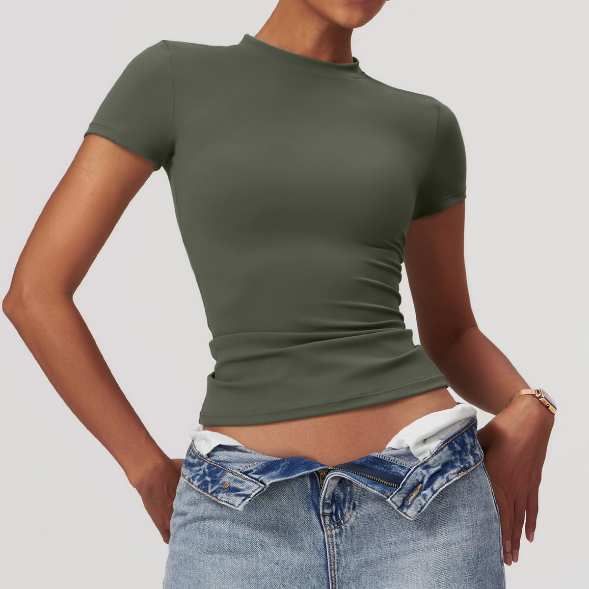 T-shirt de sport femme ajusté à manches courtes