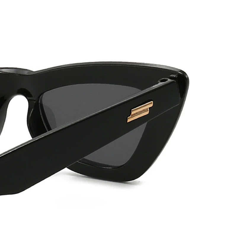Quadratische Retro-Sonnenbrille für Damen – Vintage-Stil & UV-Schutz