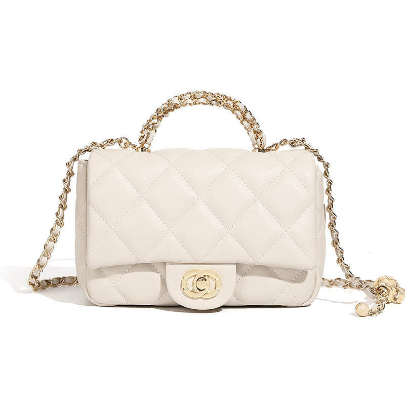 Quilted Handbag with Metal Chain – Small Size, Urban Minimalist Style