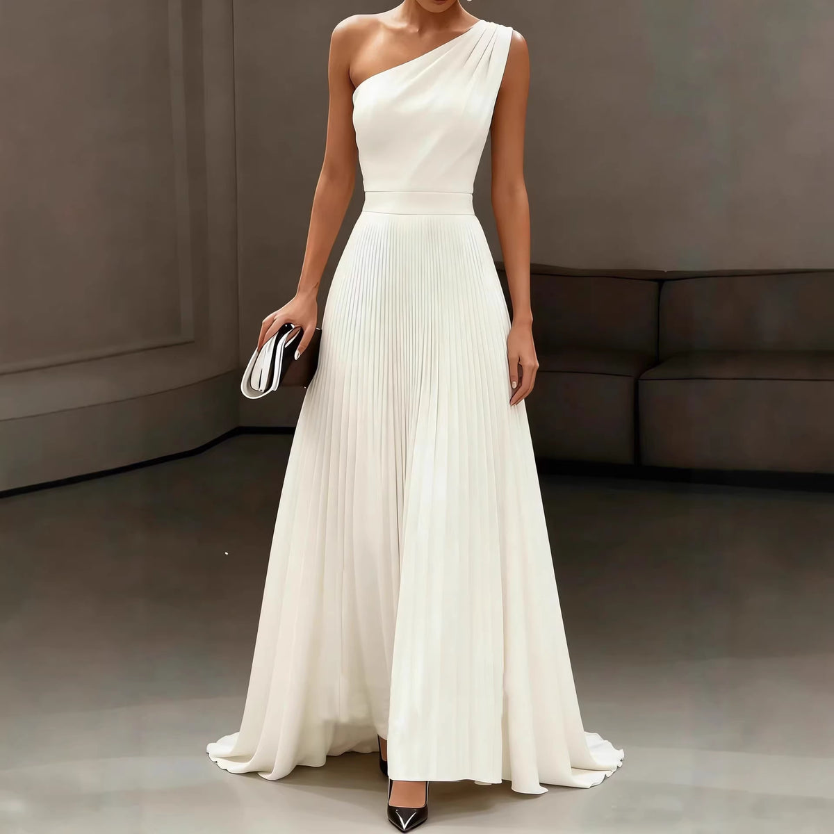 Robe longue blanche plissée à une épaule