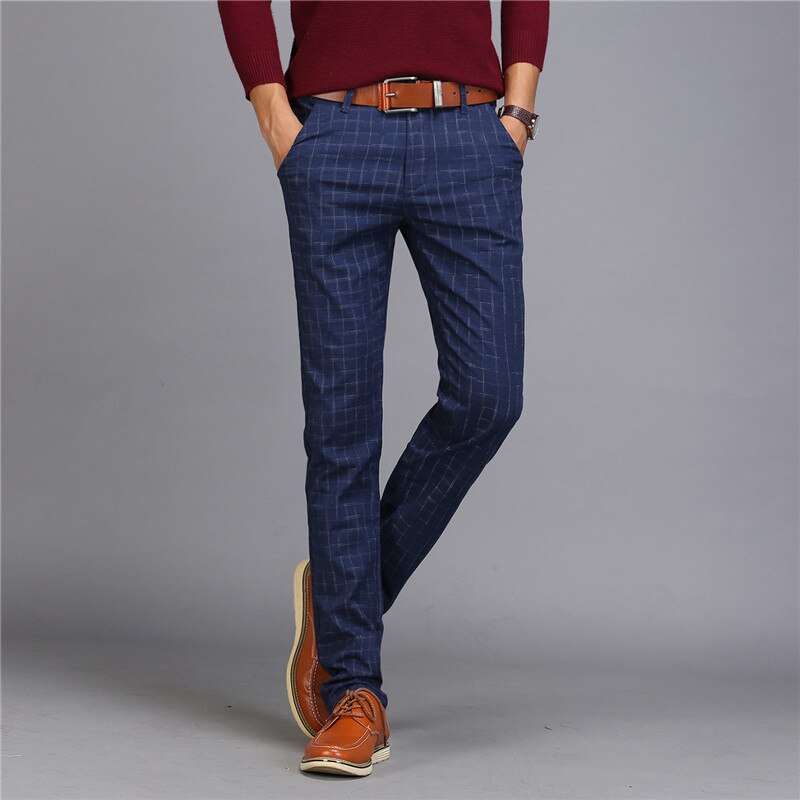 Pantalon homme à carreaux coupe droite ajustée