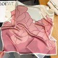 Foulard carré femme à imprimé floral – 70 × 70 cm