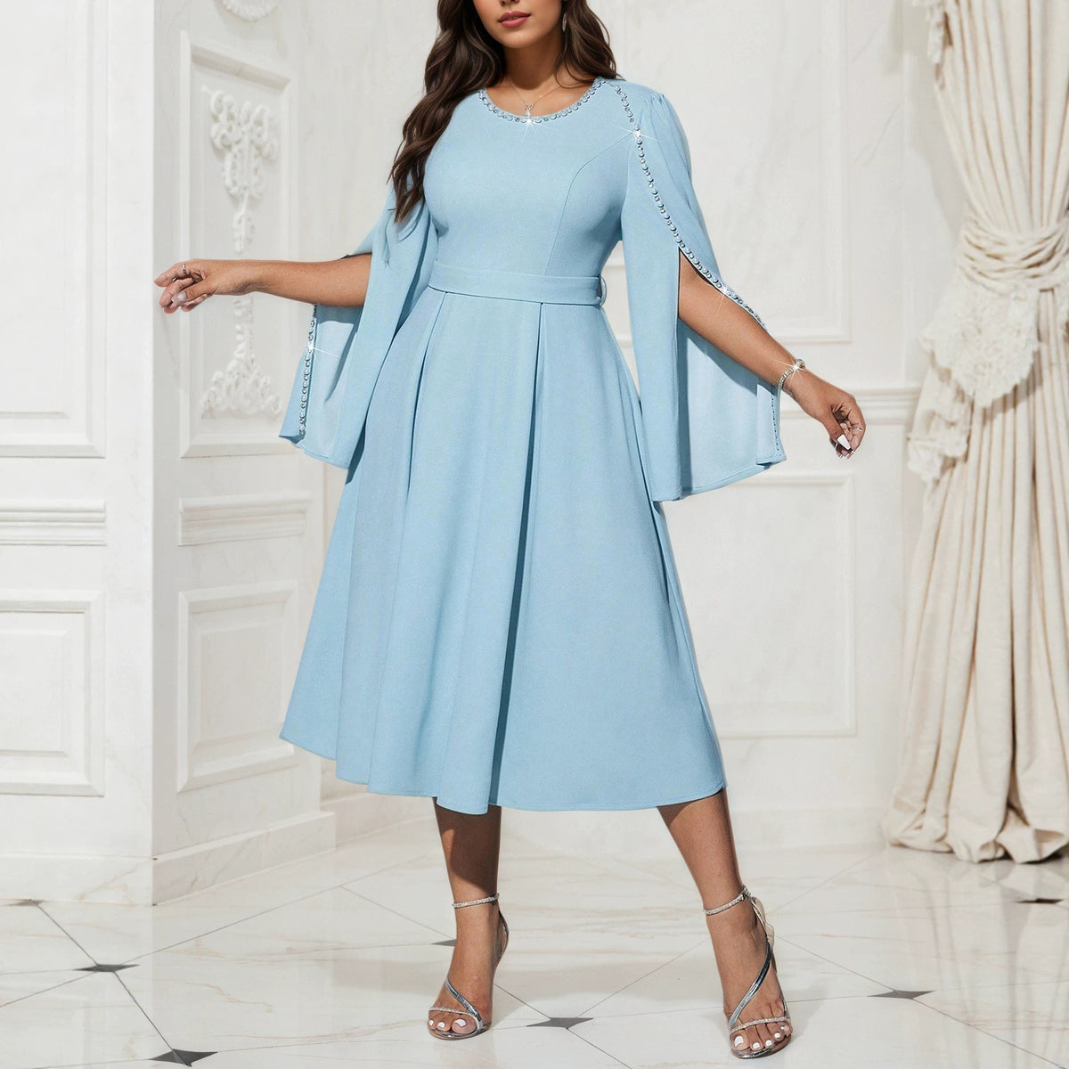 Robe grande taille à col rond et détails perlés – XL à 4XL