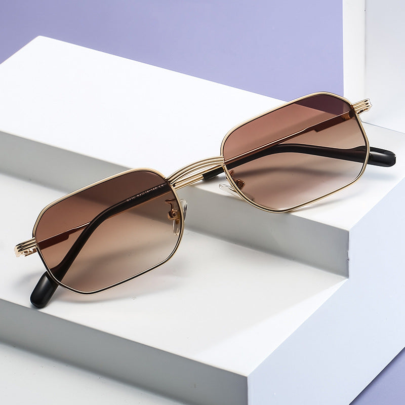 Petites Lunettes de Soleil Carrées Colorées — Style Hip-Hop Européen UV400