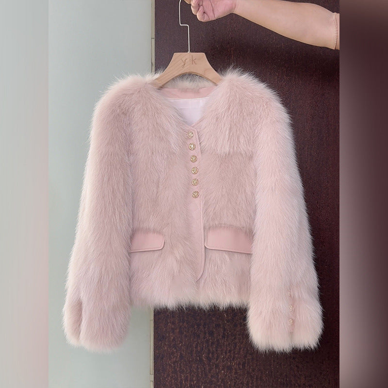Veste courte femme aspect fourrure à boutons dorés
