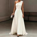 Robe longue blanche plissée à une épaule