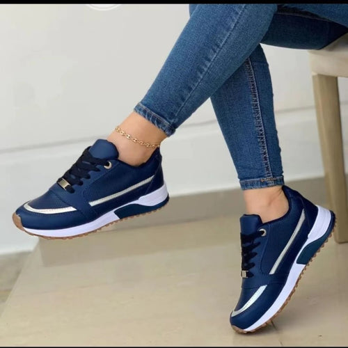 Freizeit-Sneaker für Damen – Zweifarbige dicke Sohle, Schnürung, niedrig geschnitten