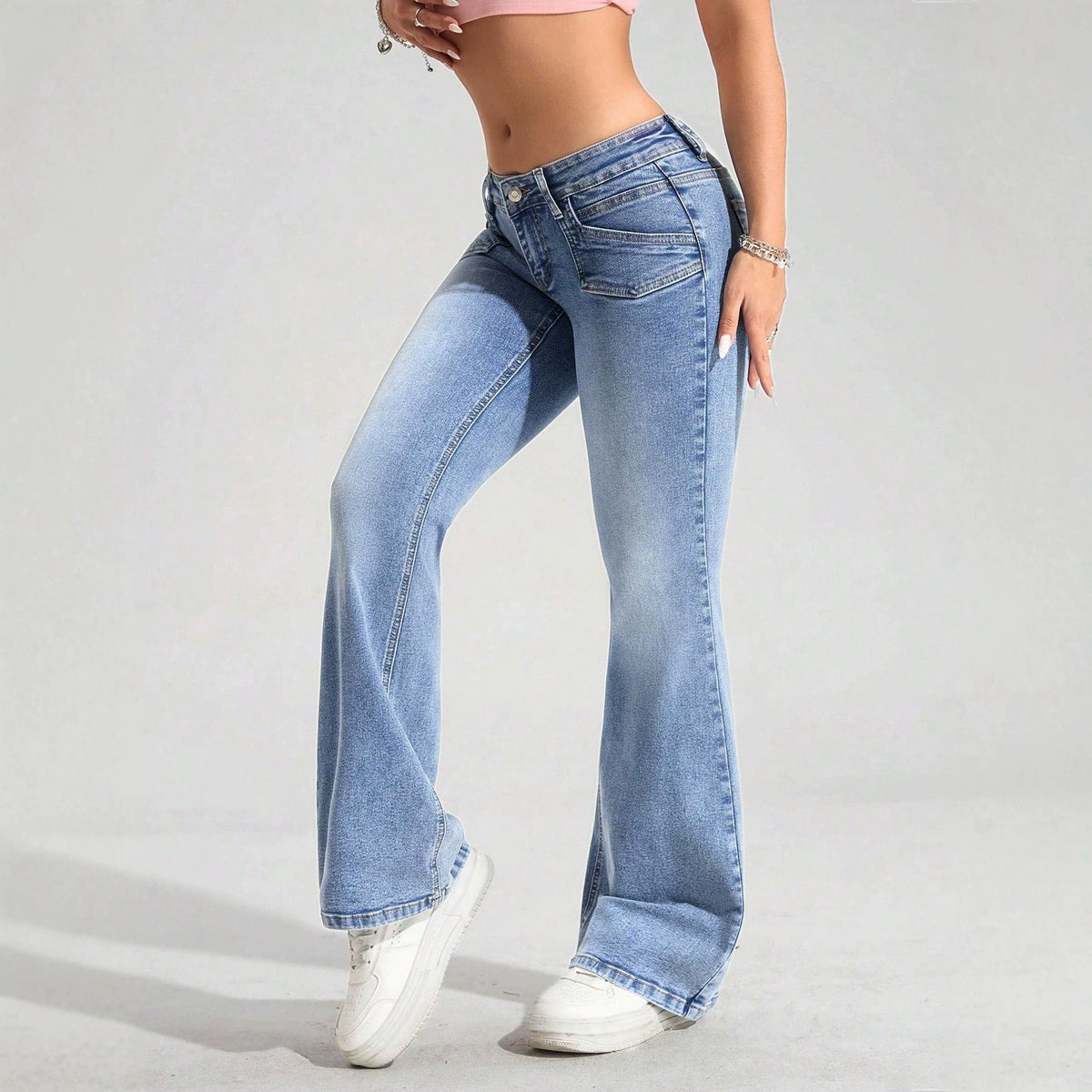 Jean femme bleu évasé taille basse