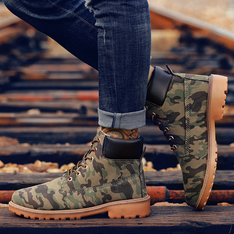 Bottines homme à lacets et semelle crantée