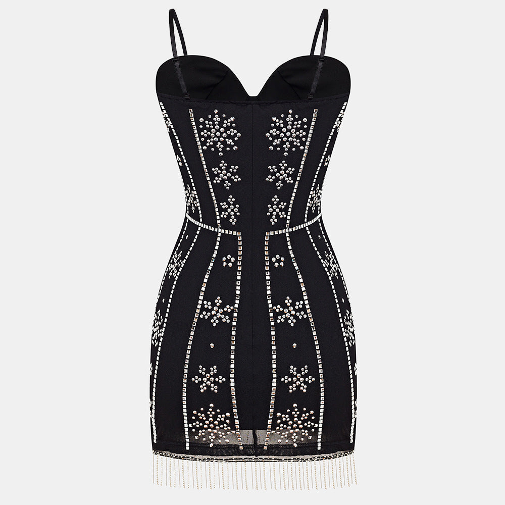 Robe de soirée noire à strass et franges