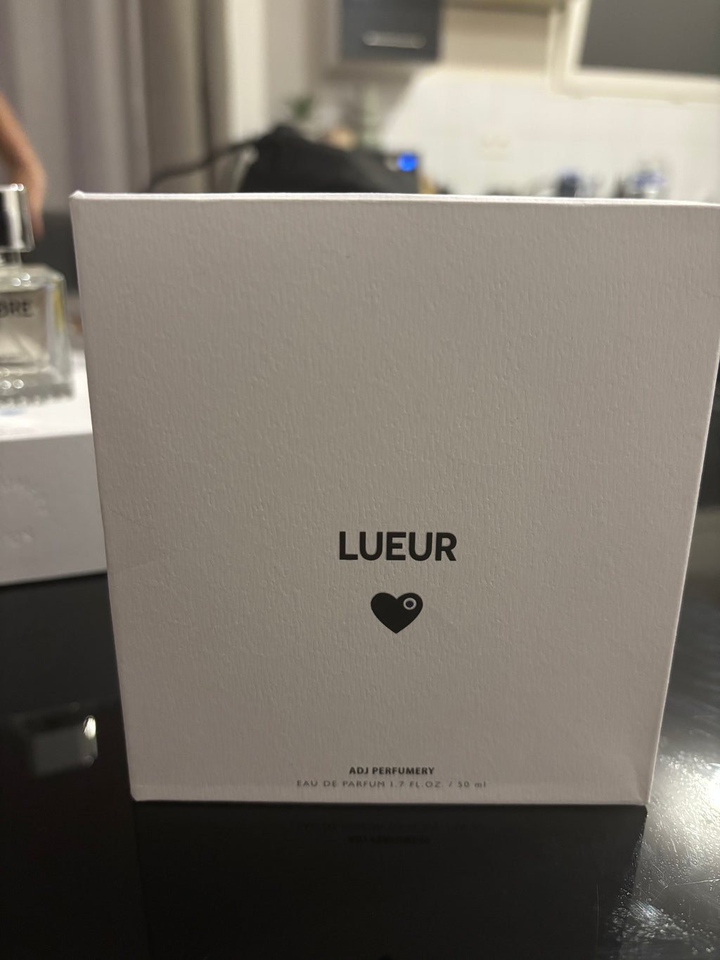 LUEUR – Eau de Parfum Mixte – 50 ml | Notes florales & ambrées