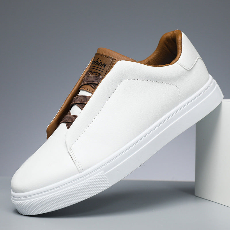 Baskets basses homme à lacets et semelle blanche
