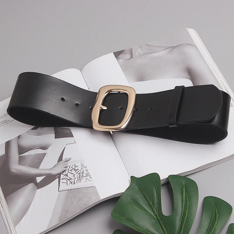 Ceinture large noire femme en croûte de cuir – Boucle dorée