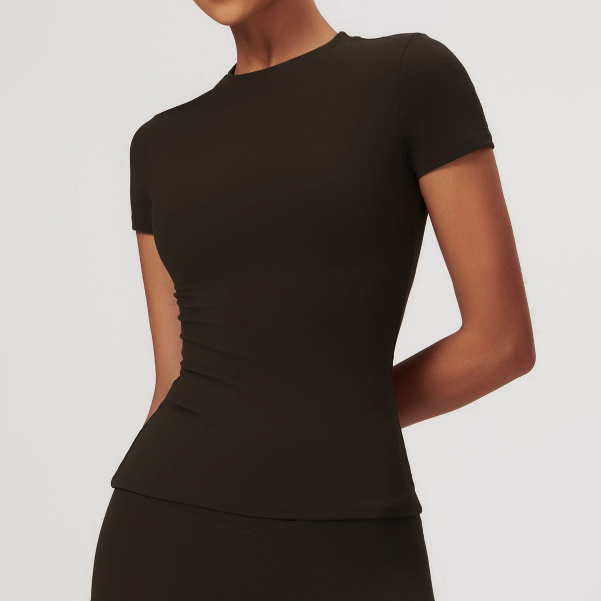 T-shirt de sport femme ajusté à manches courtes