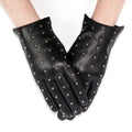 Gants femme en cuir noir à clous argentés