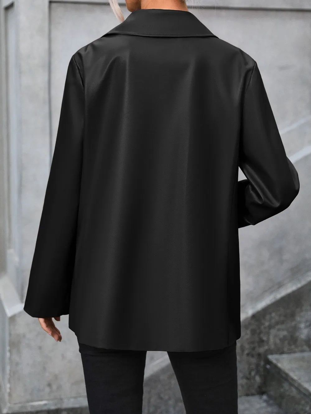 Damen-Blazer mit Reverskragen und Taschen – Lässige schicke Kunstlederjacke