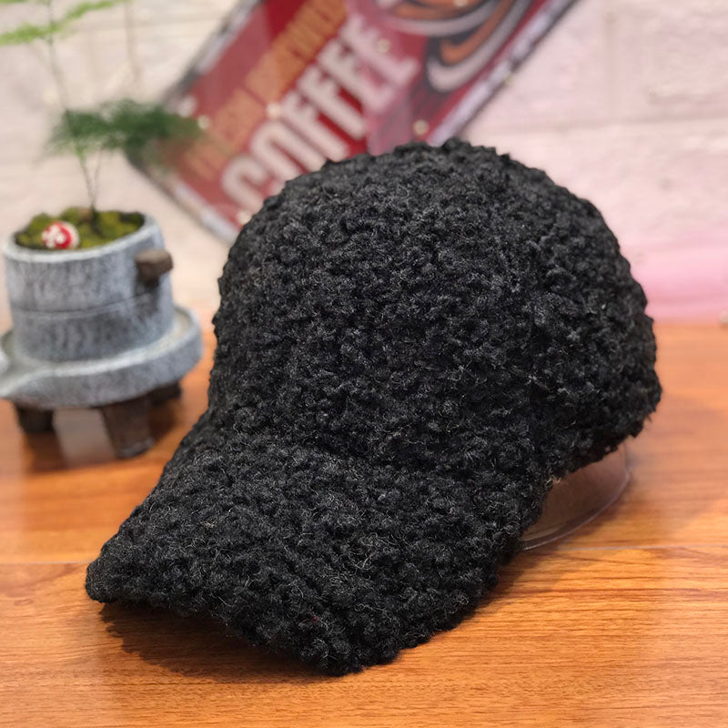 Damen-Mütze aus Kunstfell mit Tiermuster – warm & modisch für den Winter
