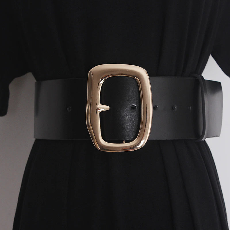 Ceinture large noire femme en croûte de cuir – Boucle dorée