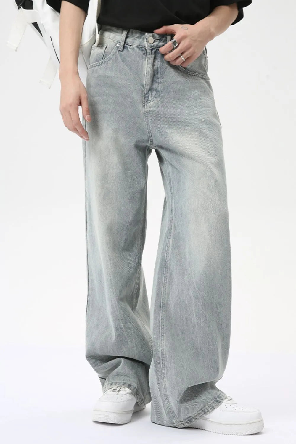 Jean à jambes larges avec poches