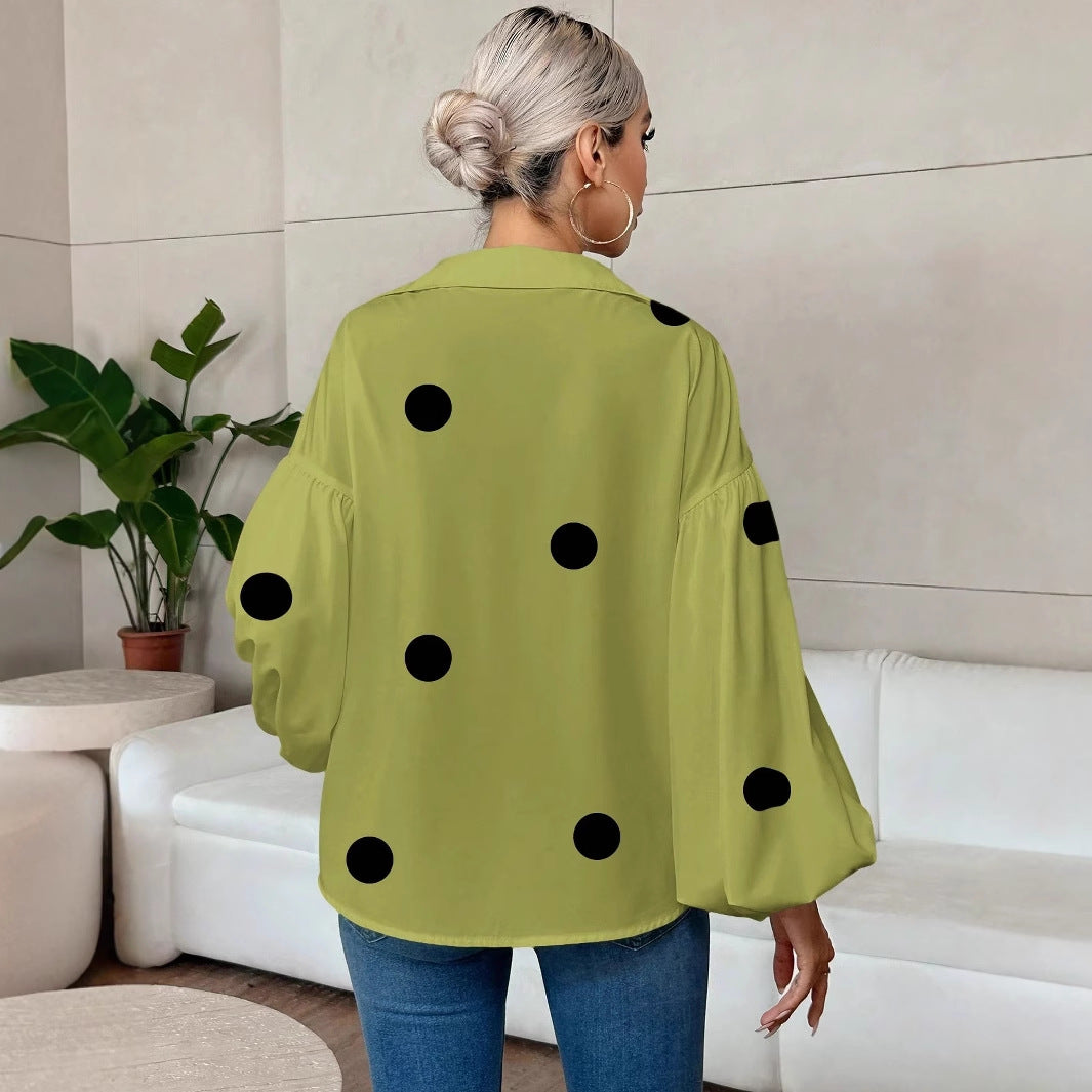 Blouse femme ample à col ouvert et manches bouffantes