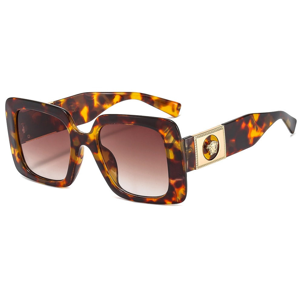 Trendy Two-Tone Sunglasses – Floral & Ins Style, PC Frame