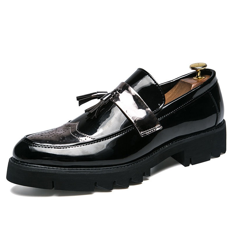 Mocassins homme à pampilles et détails métallisés