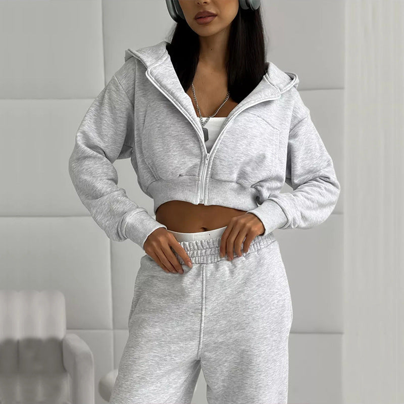 Damen-2-Teiler – Kurzes Kapuzenoberteil mit langen Ärmeln & lange Hose im sportlichen Stil