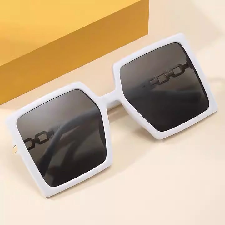 Women's Sports Sunglasses – Chain Frame, Insta-Style & Trendy