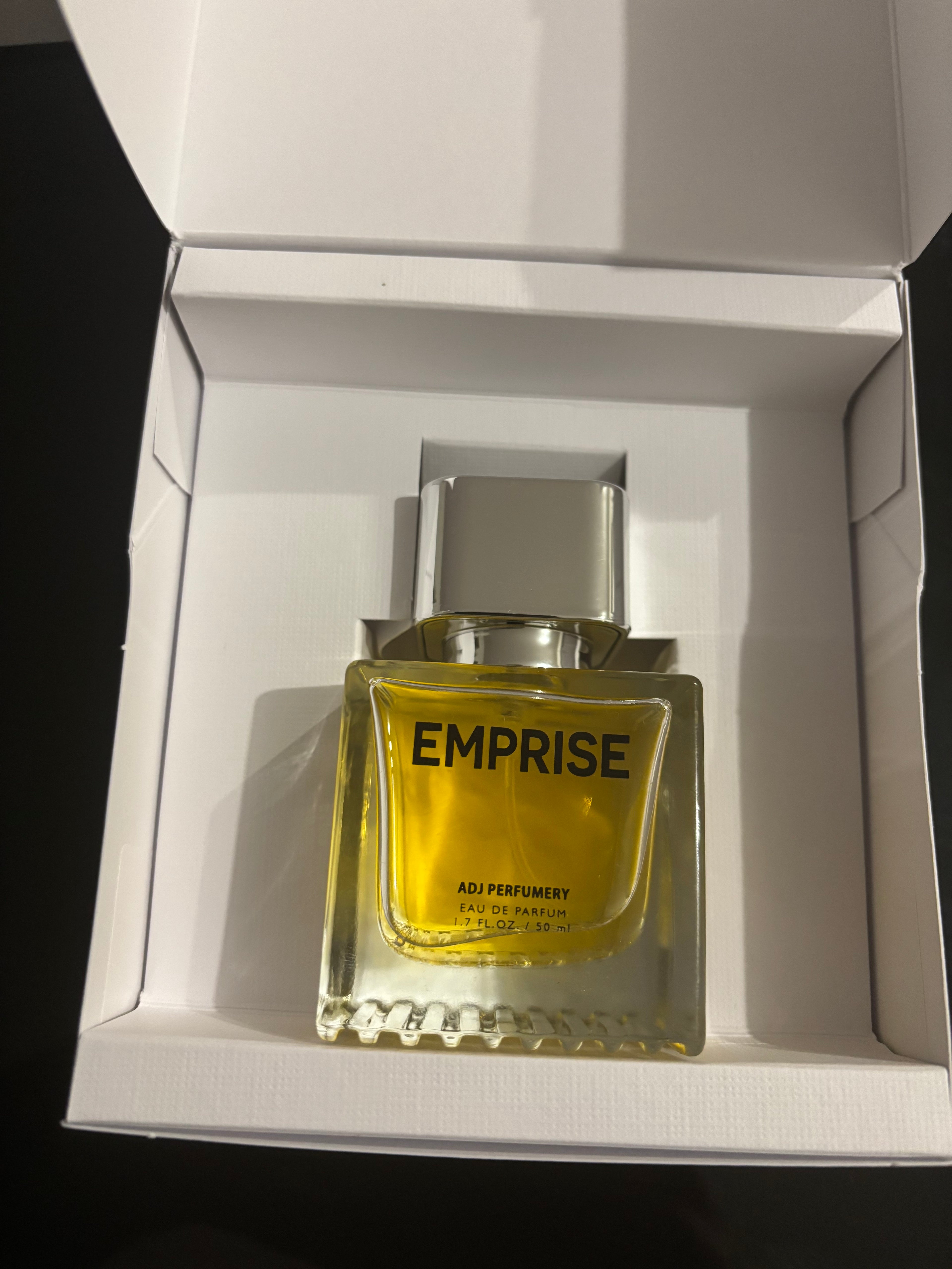EMPRISE – Eau de Parfum Mixte – 50 ml | Notes fruitées & ambrées