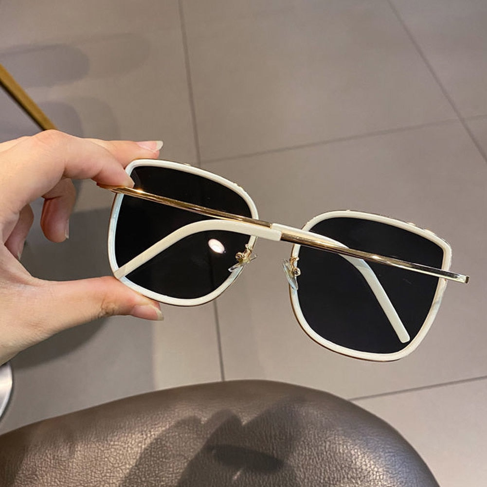 Lunettes de Soleil Carrées Oversize Tendance – Protection UV400 | Femme & Homme