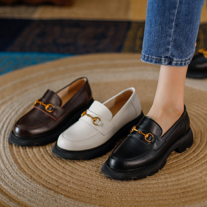 Mocassins Style Britannique – Semelle Plateforme, Boucle Dorée, Femme