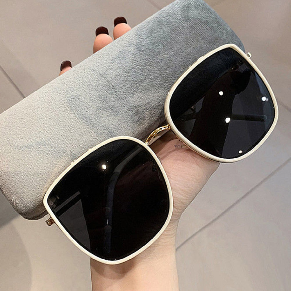 Lunettes de Soleil Carrées Oversize Tendance – Protection UV400 | Femme & Homme