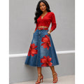 Jupe midi taille haute à imprimé floral, effet denim délavé
