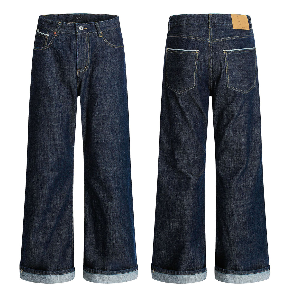 Jean homme bleu foncé coupe large et droite, taille mi-haute