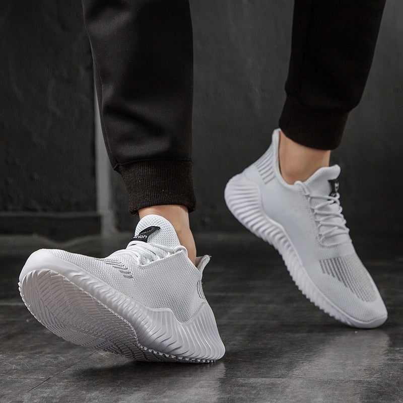 Sneakers Homme – Blanches, Légères et Respirantes, Grande Taille disponible