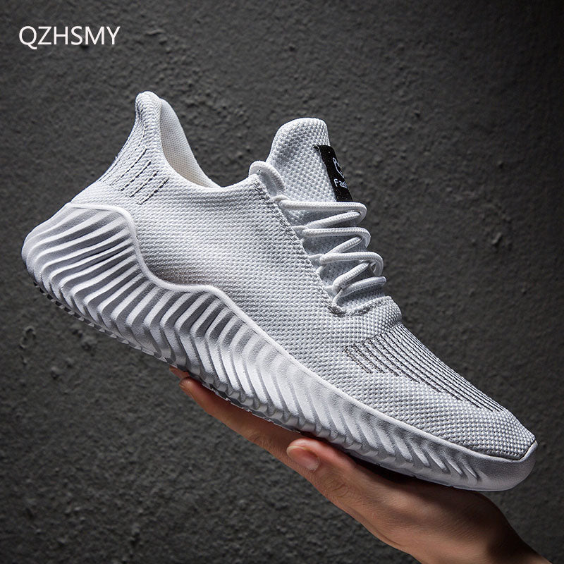 Sneakers Homme – Blanches, Légères et Respirantes, Grande Taille disponible