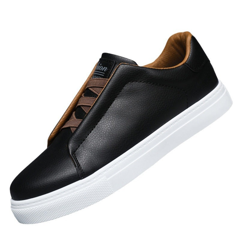 Baskets basses homme à lacets et semelle blanche