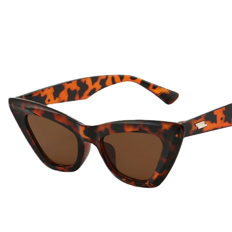 Quadratische Retro-Sonnenbrille für Damen – Vintage-Stil & UV-Schutz