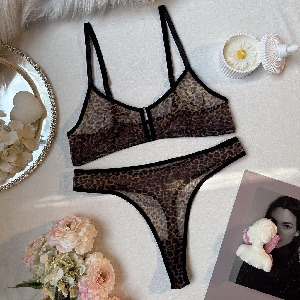 Ensemble lingerie léopard – soutien-gorge et culotte